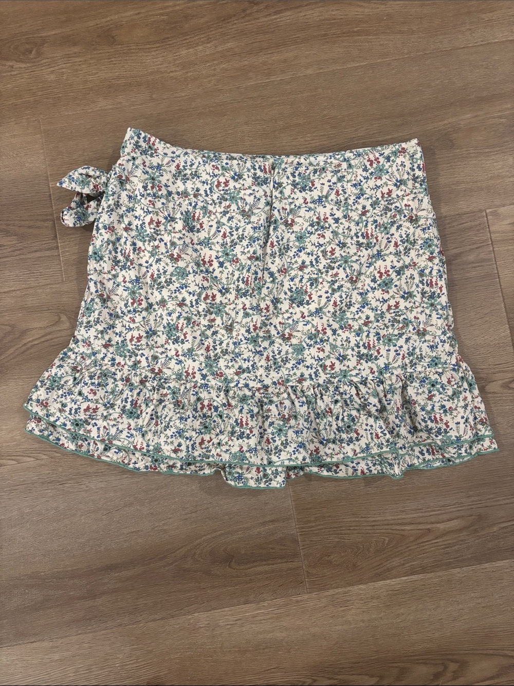 sezane Come Skirt - Picture 6 of 9